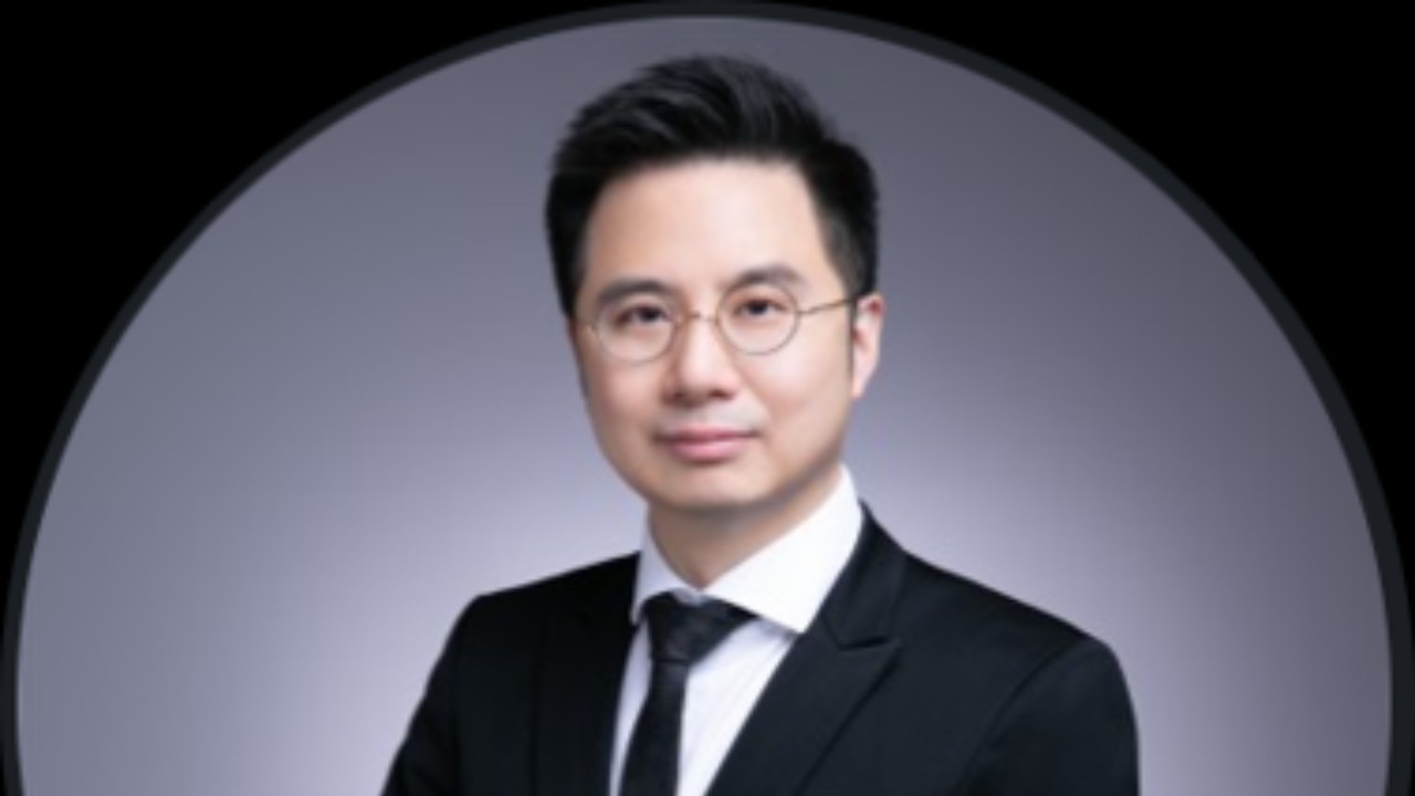 Photo of Mike Lam
